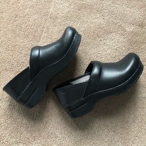 Dansko • Professional Clog - 37 (US 6.5-7)